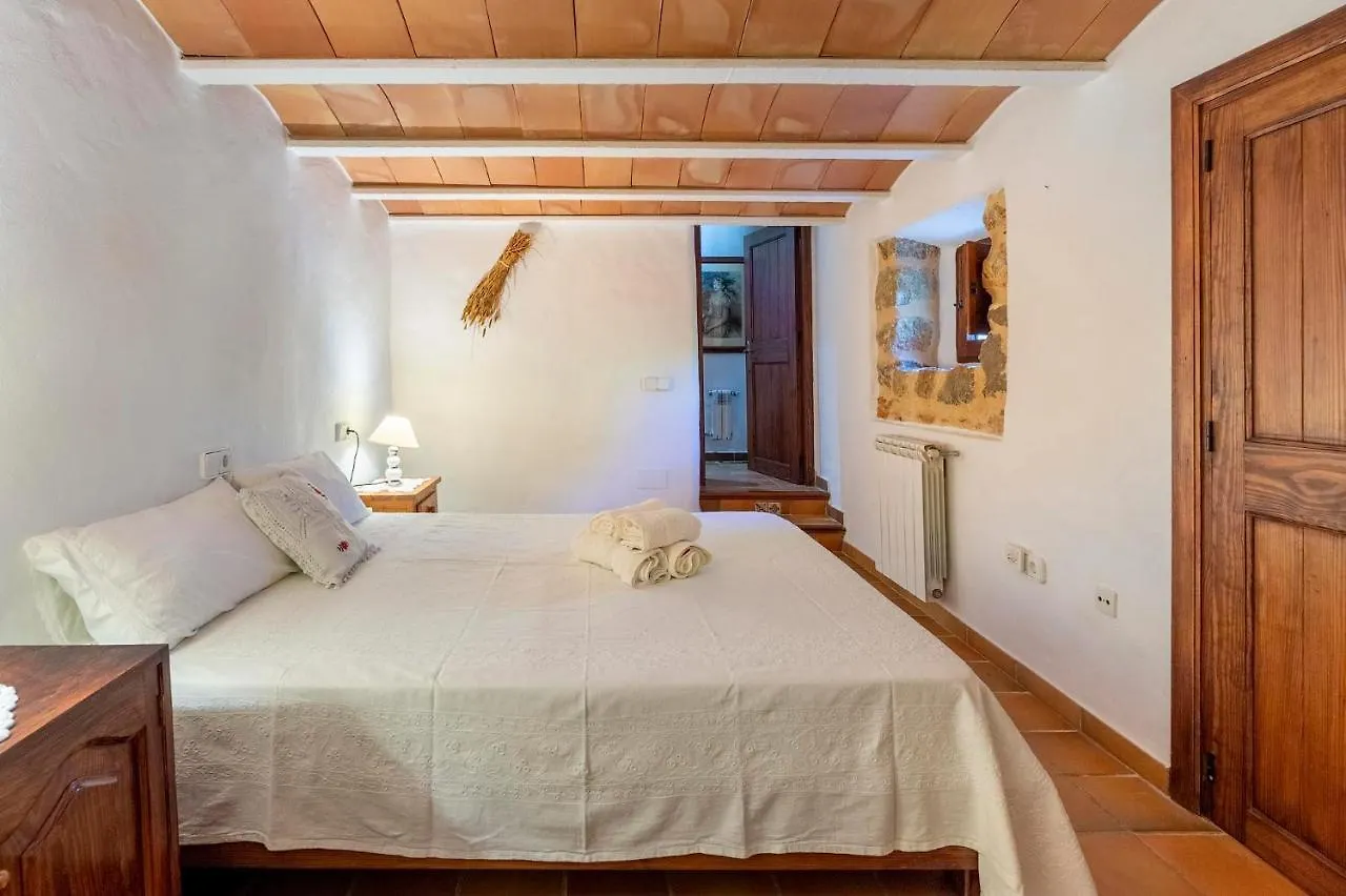 Beautiful 3 Bedroom Finca In San Vicent Cala De San Vicente  Cala De San Vicente (Ibiza)