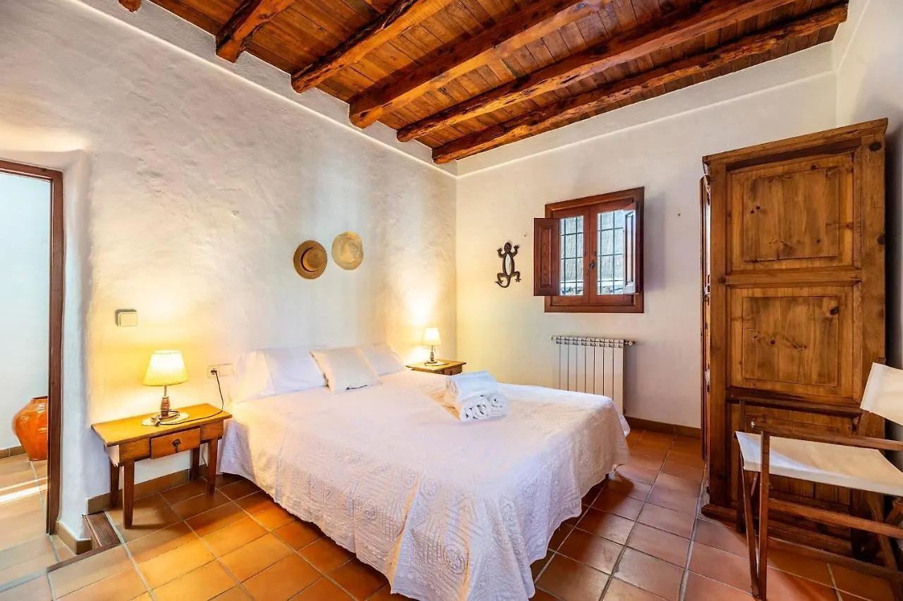 Beautiful 3 Bedroom Finca In San Vicent Cala De San Vicente  Ισπανία